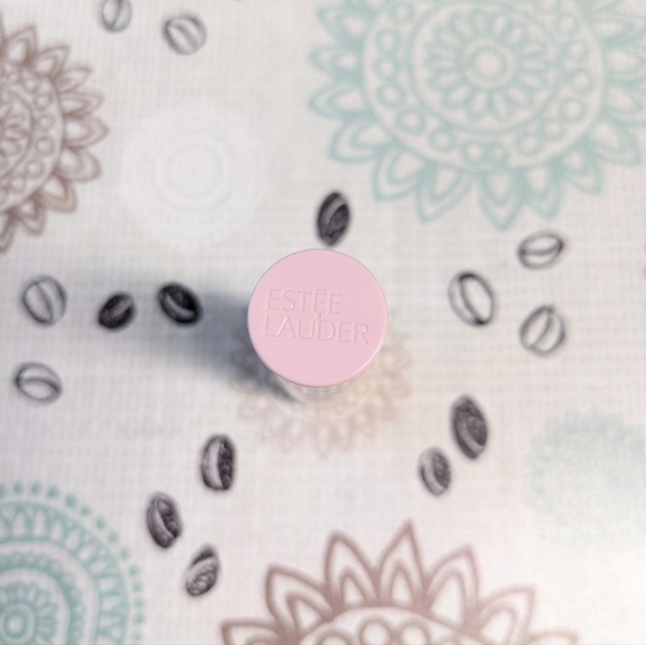 Estee Lauder Limited Edition Lipstick - Rose Goddess - Picture 3 of 4